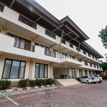 Hotel Reddoorz Premium @ Bukit Damai Indah Balikpapan  Exteriér fotografie