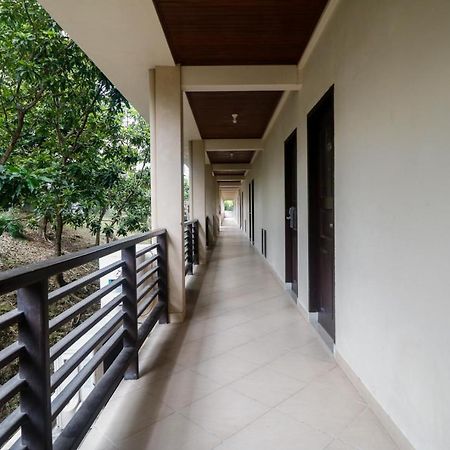 Hotel Reddoorz Premium @ Bukit Damai Indah Balikpapan  Exteriér fotografie