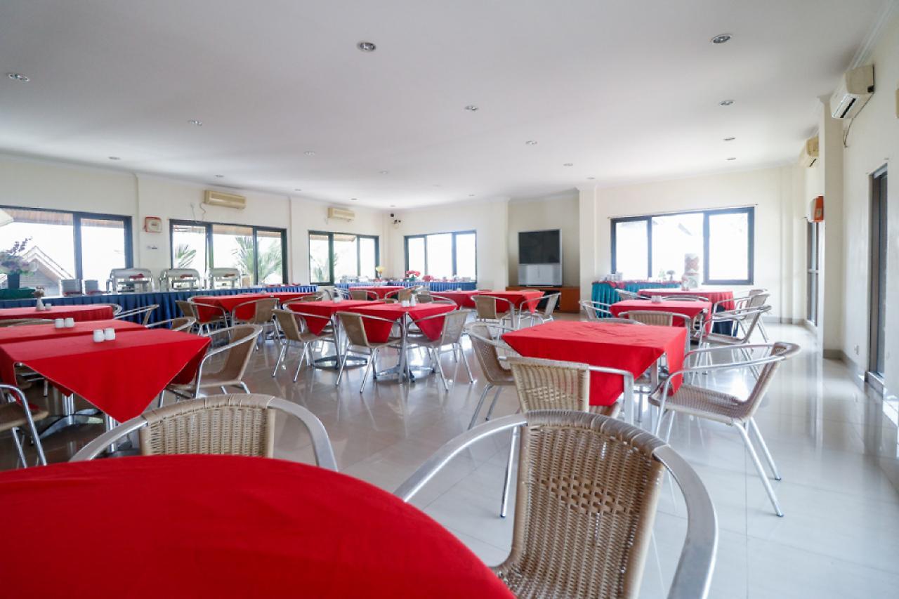 Hotel Reddoorz Premium @ Bukit Damai Indah Balikpapan  Exteriér fotografie